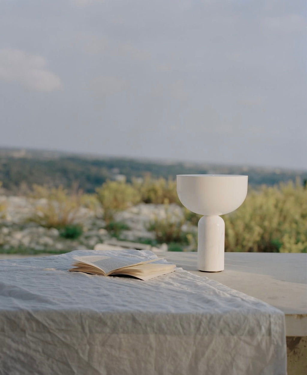 Lúna White Portable lamp