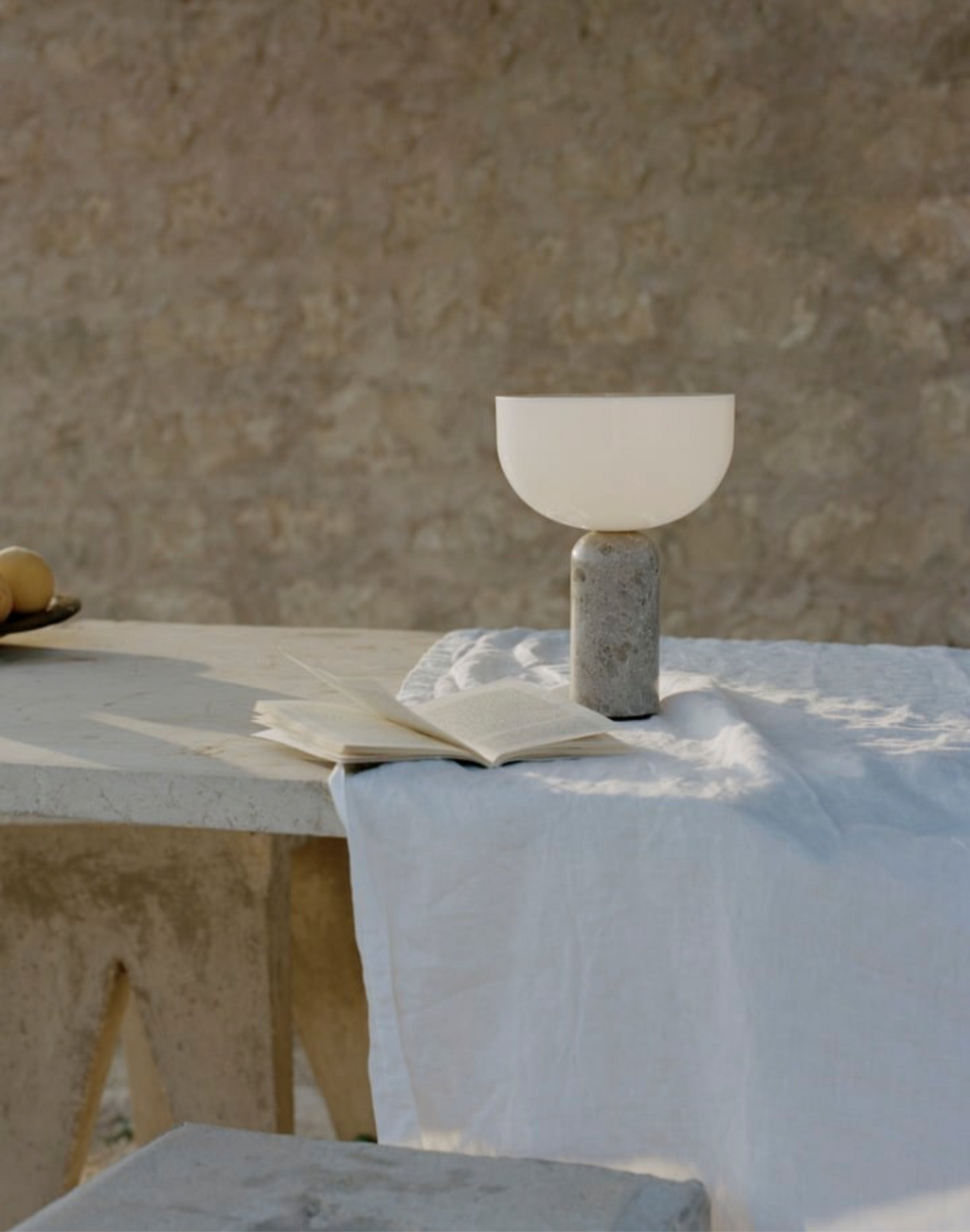 Lúna Grey portable lamp